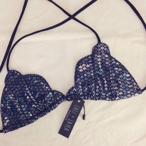 Layla bikini top